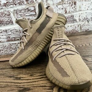 🆕 YEZZY Boost 350 v2 Earth 🆕